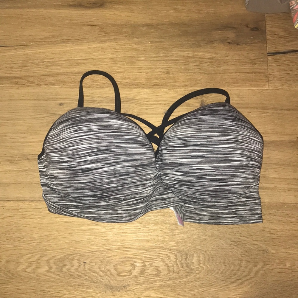 Size L Xhilaration patterned push-up bralette